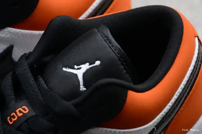 Kick Theory Air Shattered Backboard Low 553558-128 Jordan 1 0528